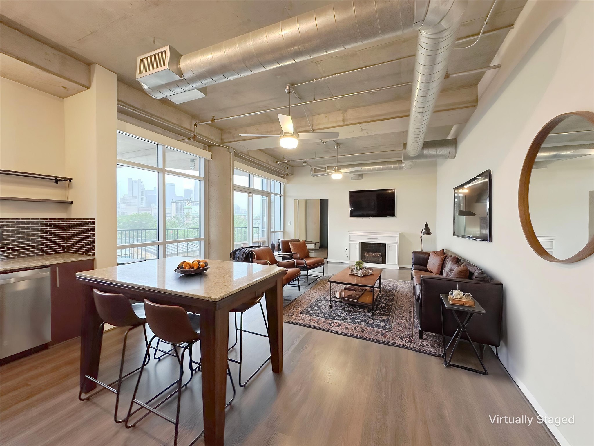 1001 Belleview Street Dallas TX 75215