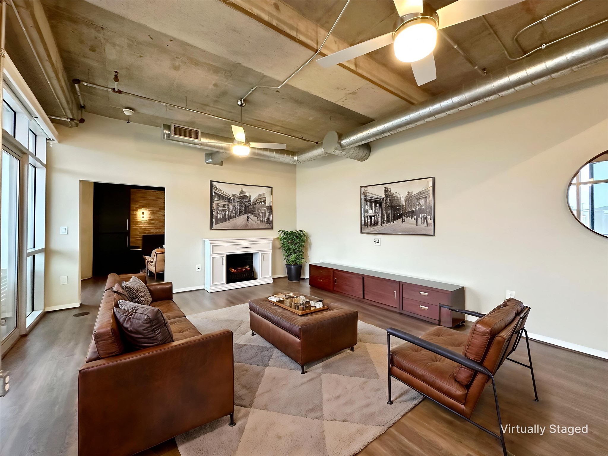 1001 Belleview Street Dallas TX 75215