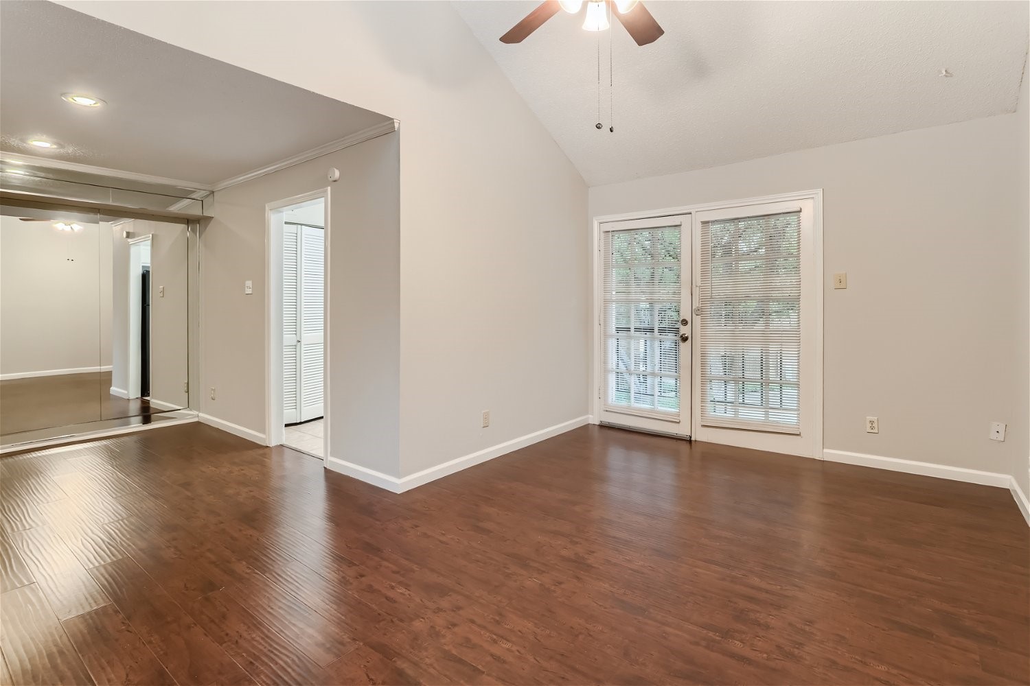 16301 Ledgemont Lane Addison TX 75001