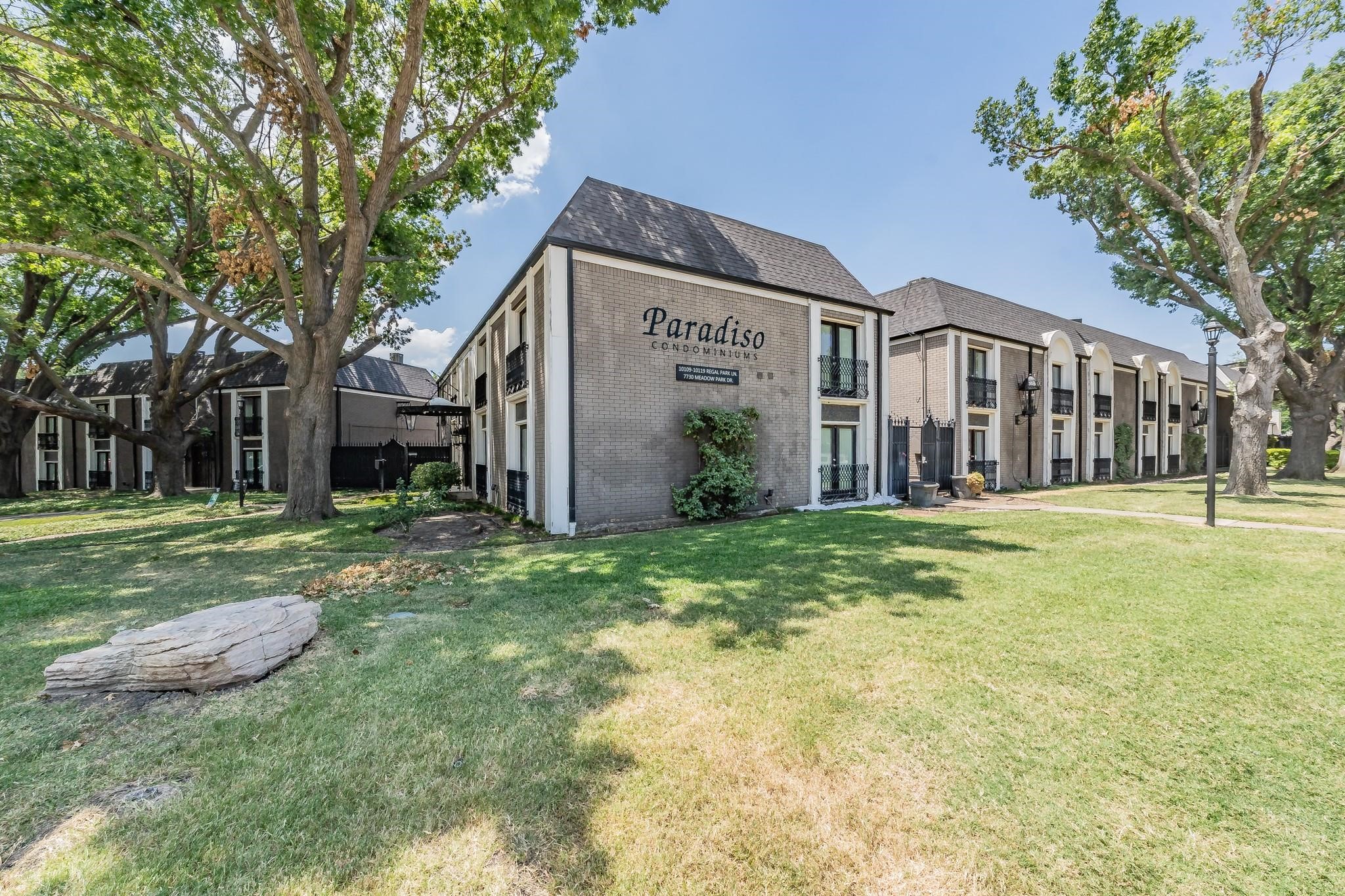 10109 Regal Park Lane Dallas TX 75230