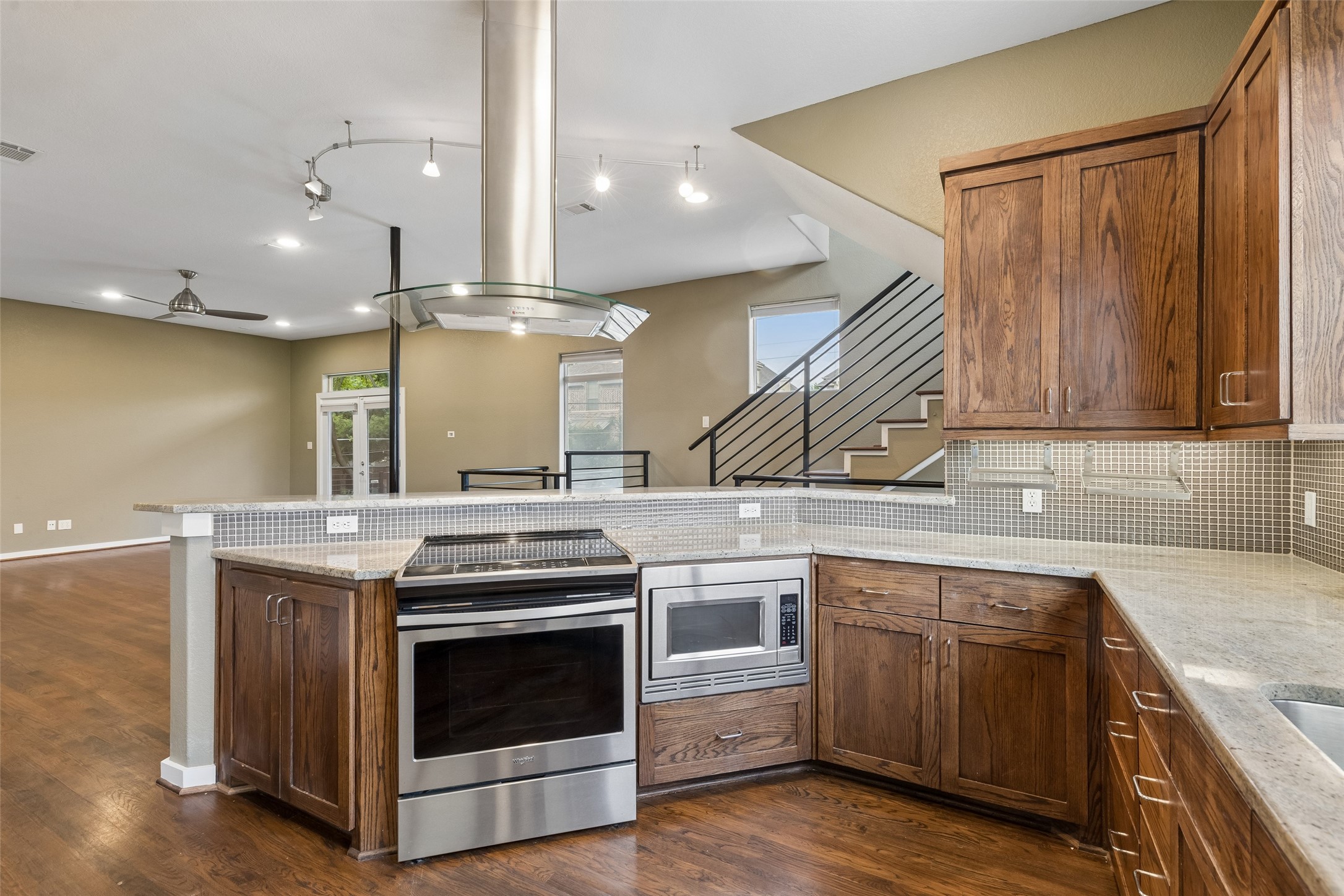 5715 La Vista Drive Dallas TX 75206