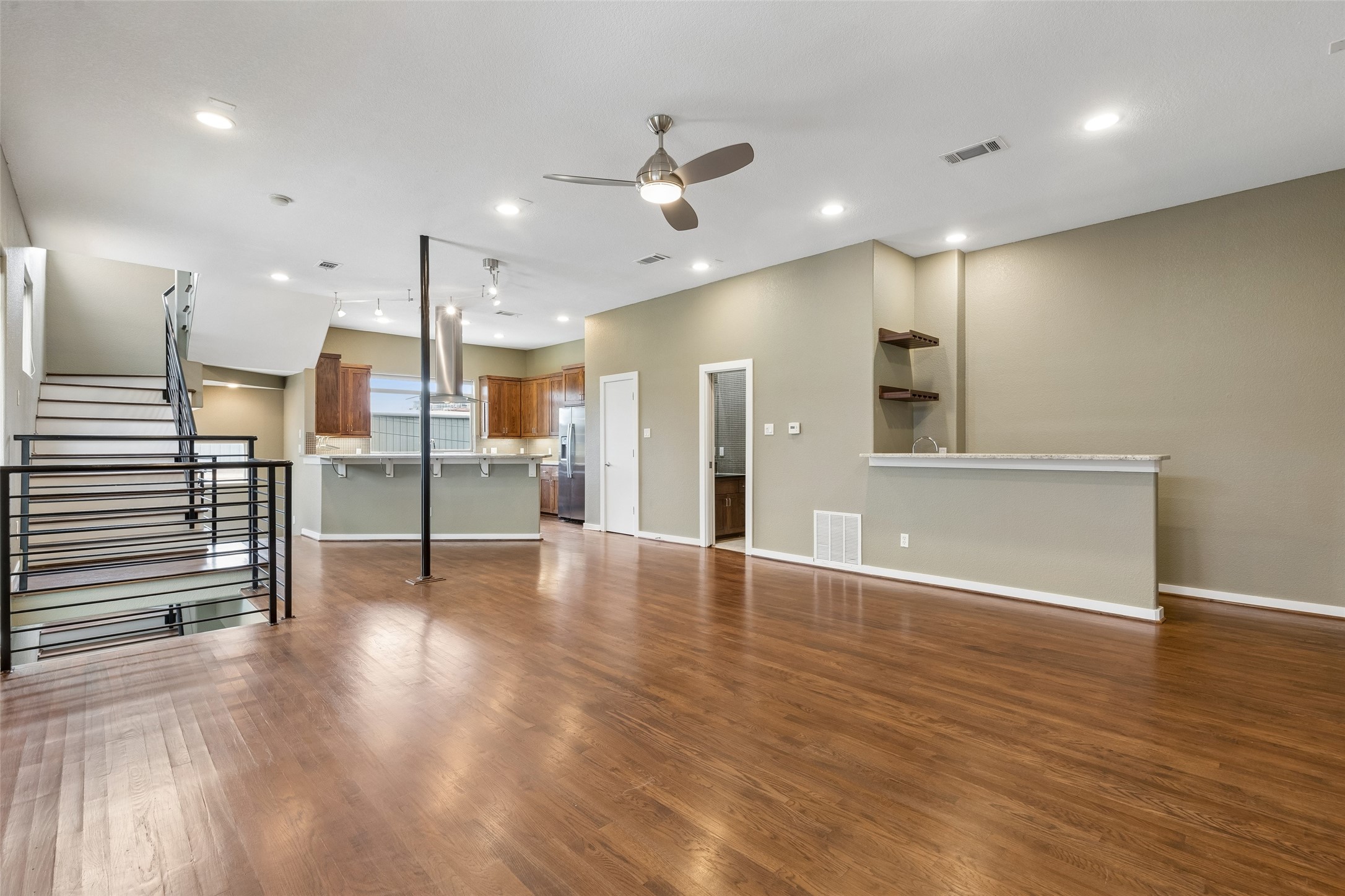5715 La Vista Drive Dallas TX 75206