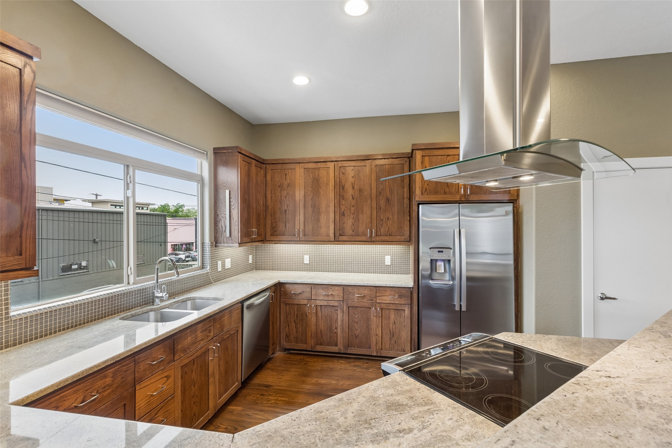 5715 La Vista Drive Dallas TX 75206