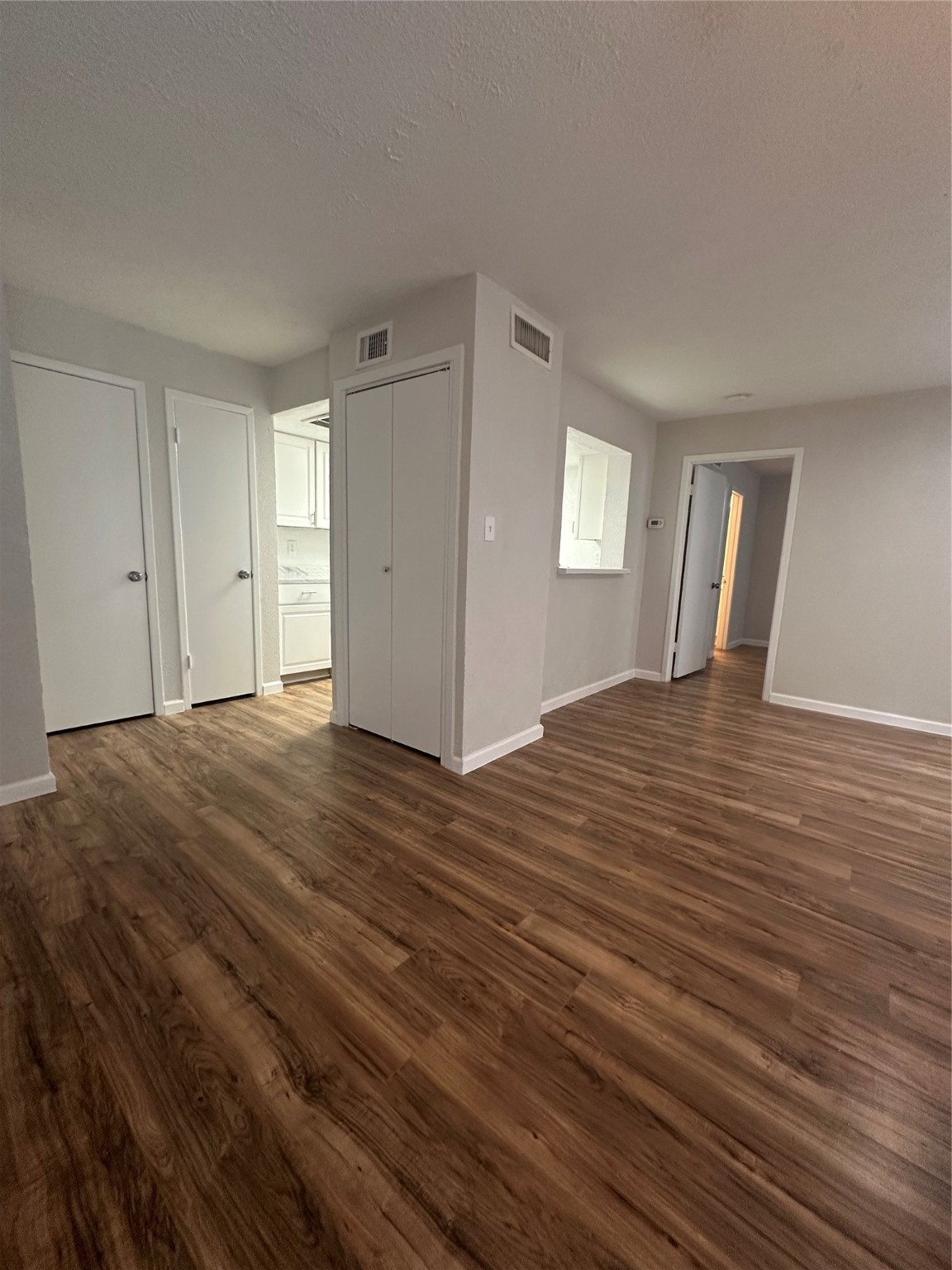 7431 Holly Hill Drive Dallas TX 75231
