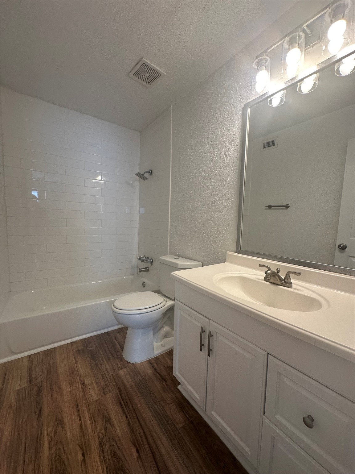 7431 Holly Hill Drive Dallas TX 75231