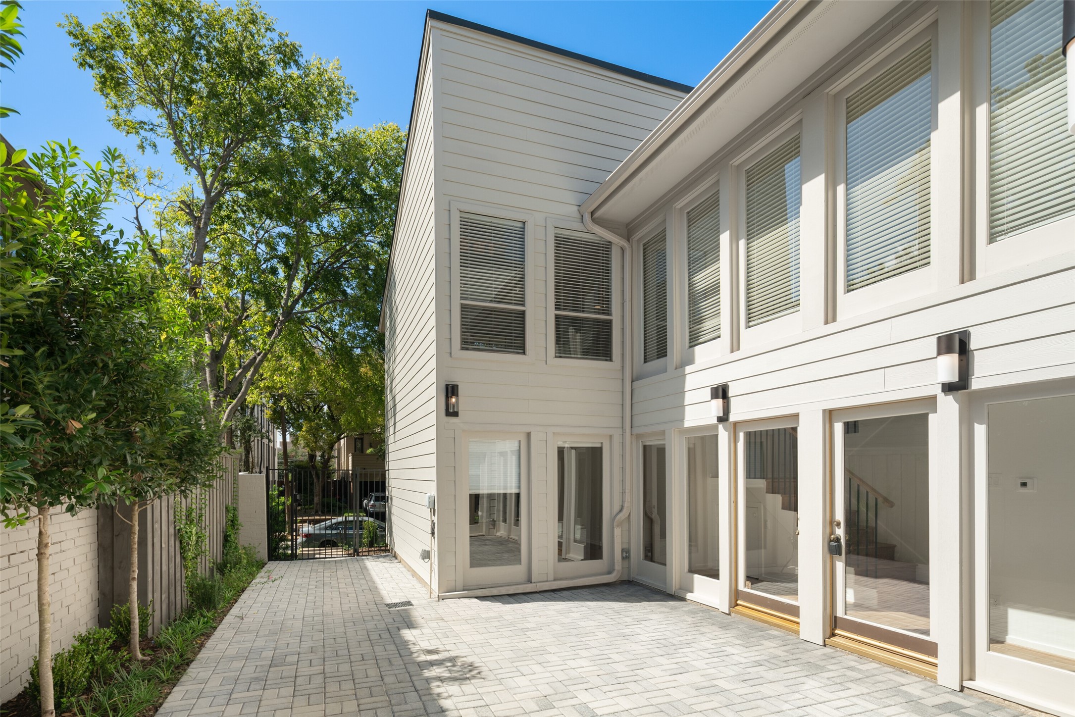 3612 Routh Street Dallas TX 75219