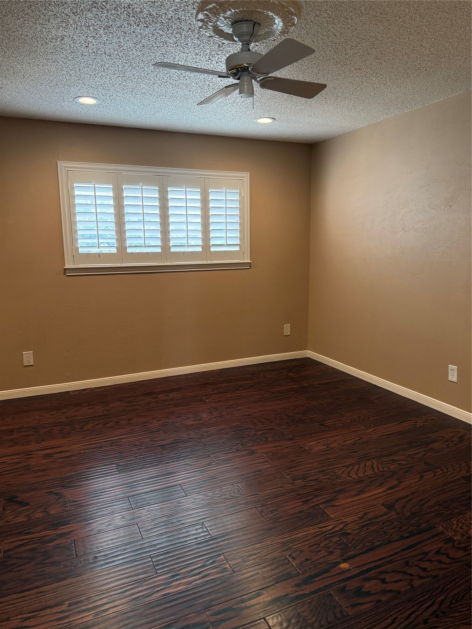 5084 Matilda Street Dallas TX 75206