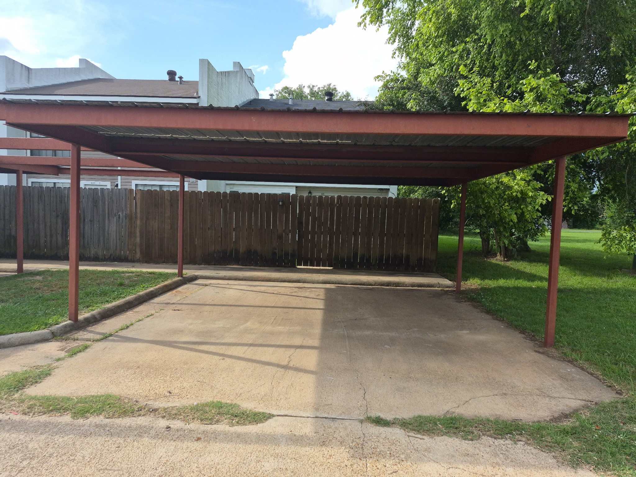 625 Woodyard Natchitoches LA 71457