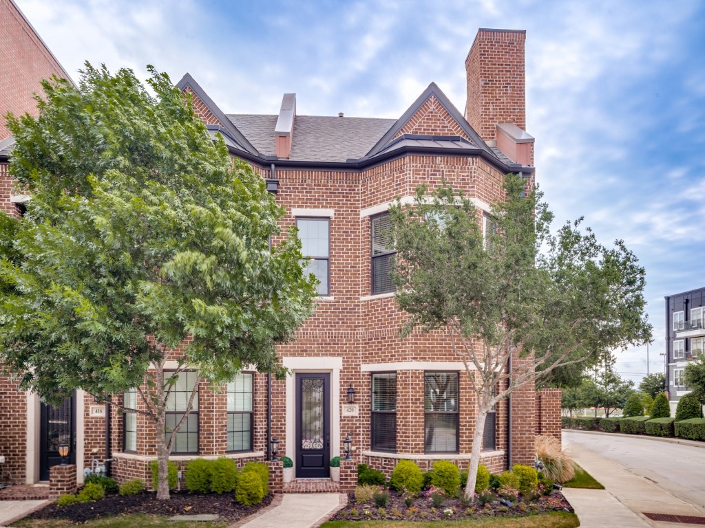 420 Crockett Circle Roanoke TX 76262