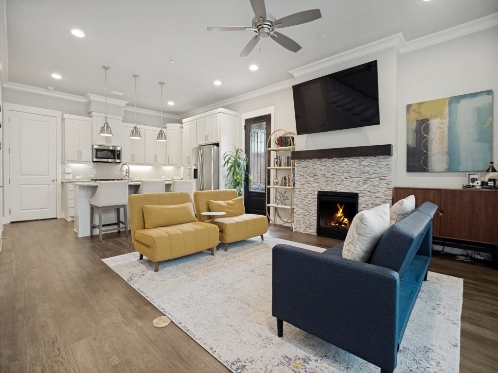 420 Crockett Circle Roanoke TX 76262