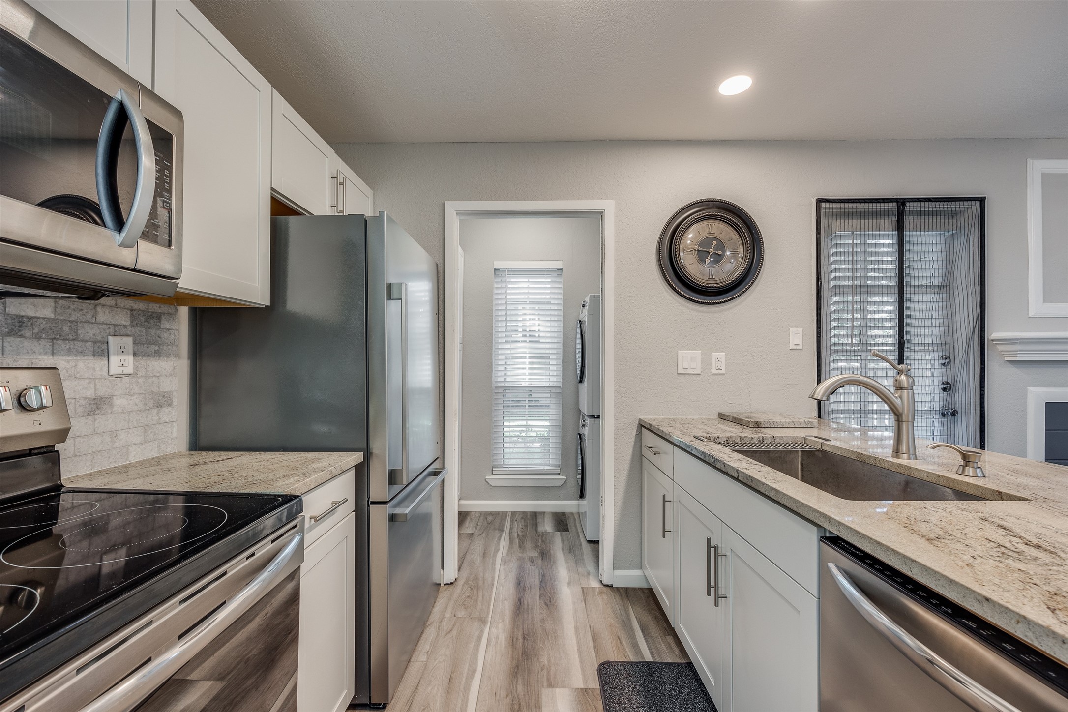 5981 Arapaho Road Dallas TX 75248