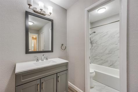 5981 Arapaho Road Dallas TX 75248