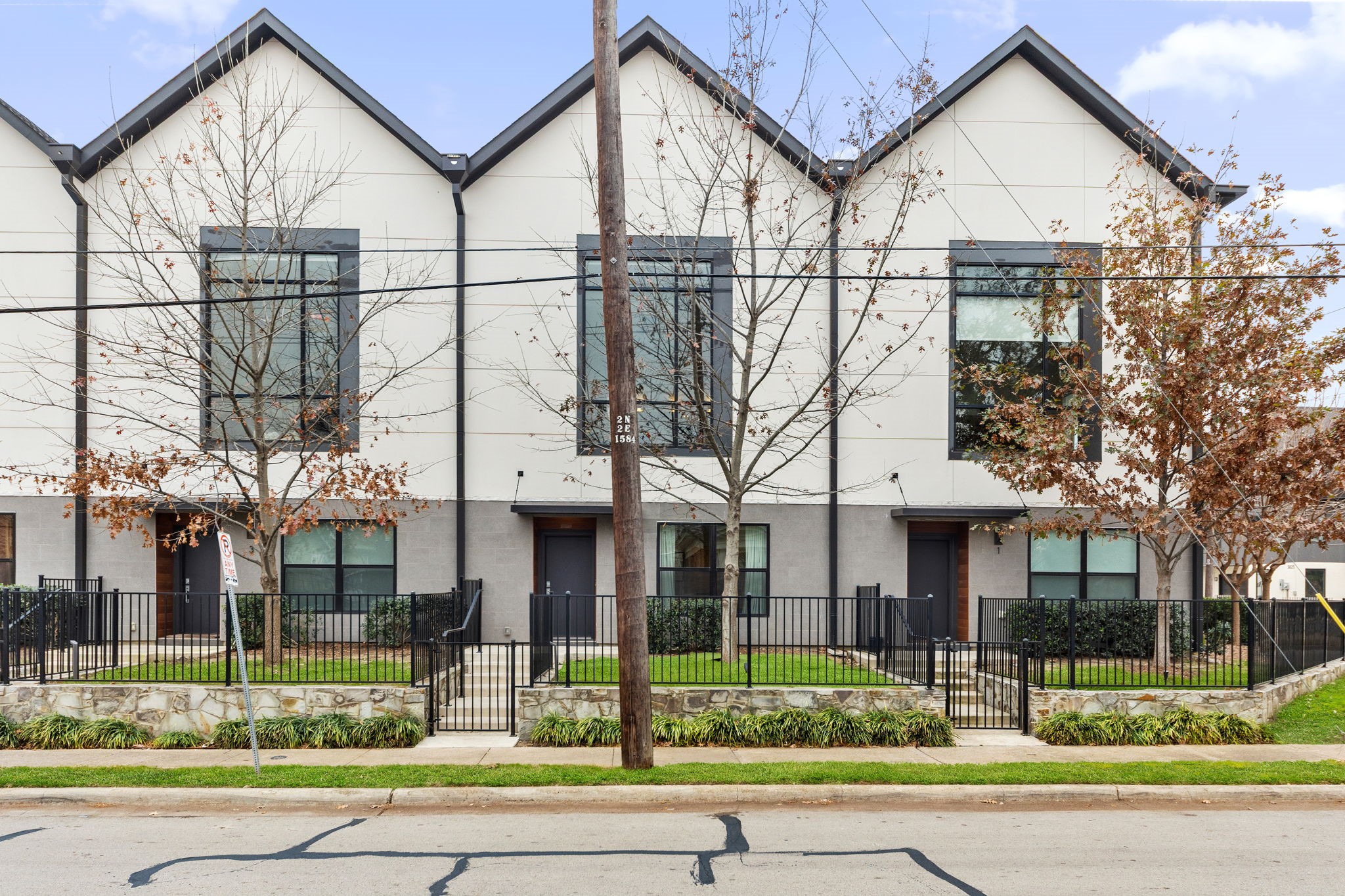 3880 Munger Avenue Dallas TX 75204