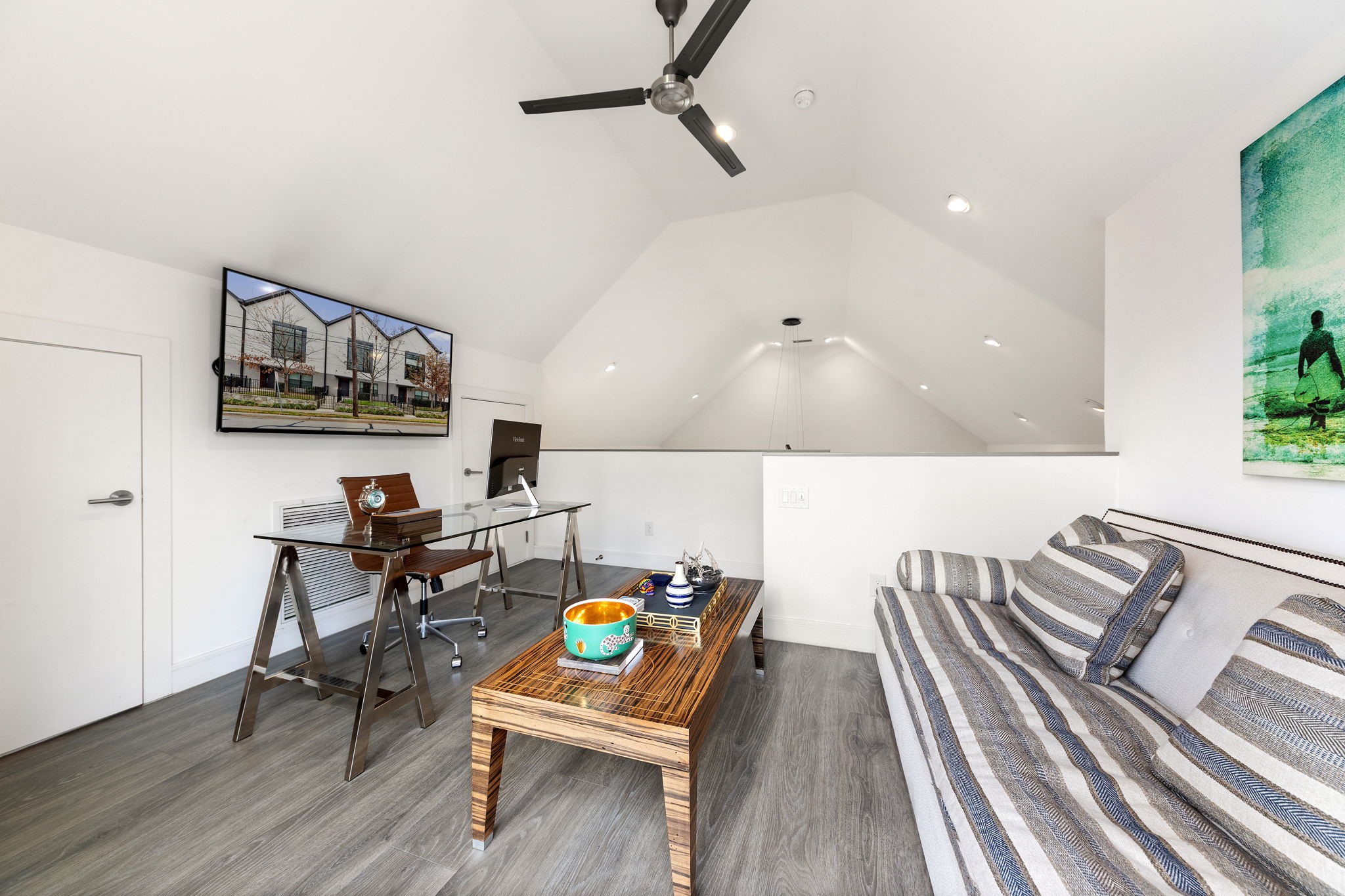 3880 Munger Avenue Dallas TX 75204