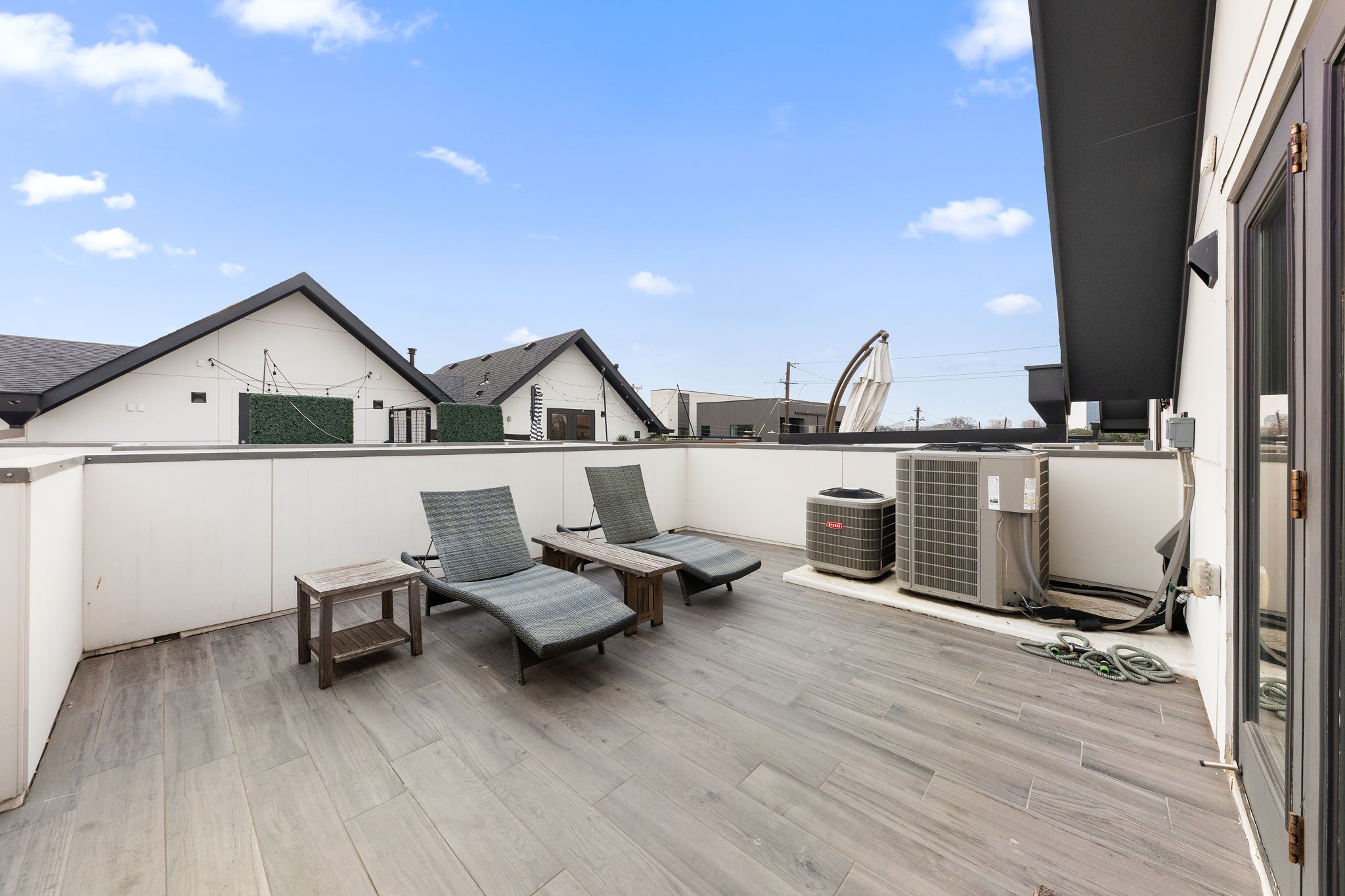 3880 Munger Avenue Dallas TX 75204