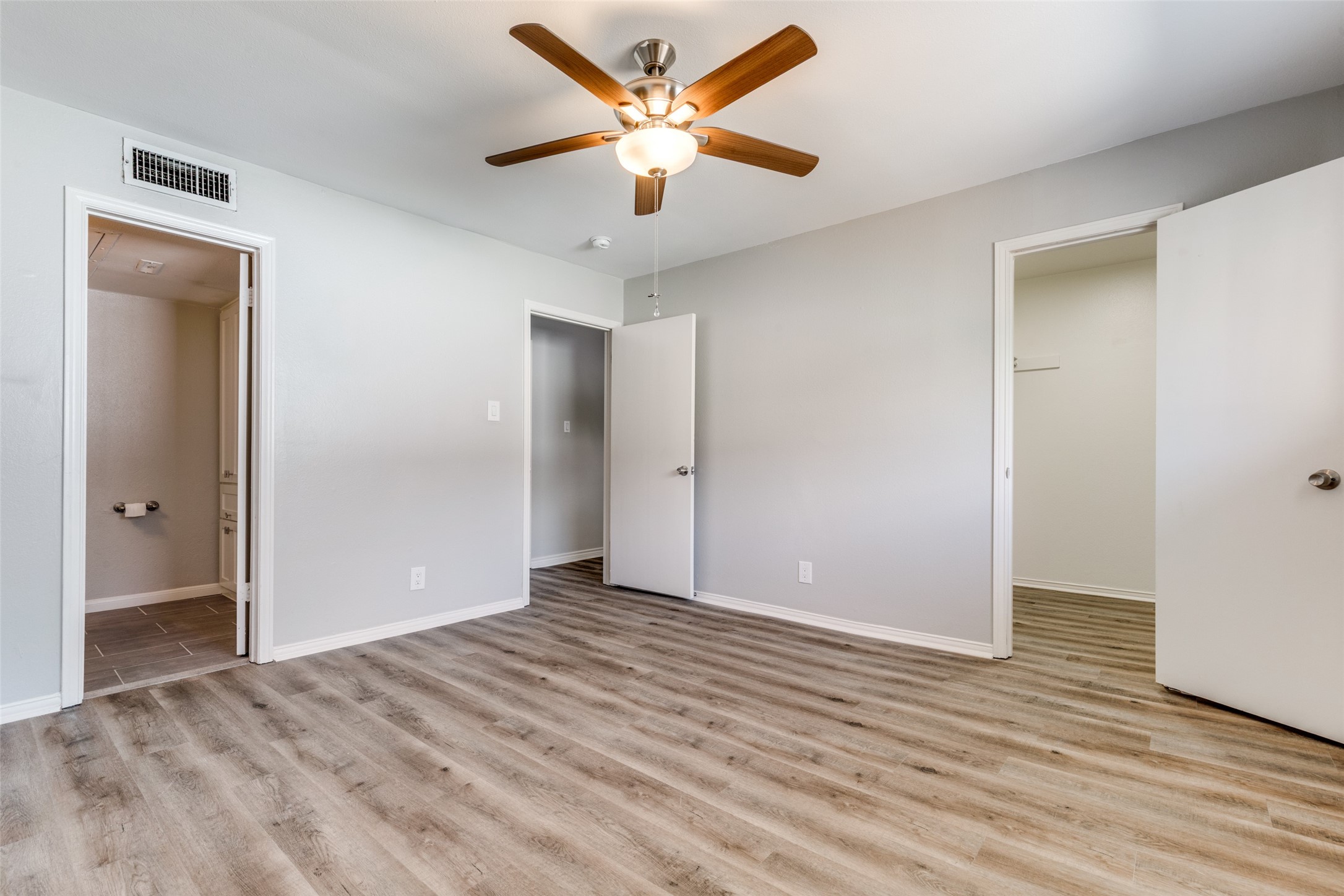 15909 Archwood Lane Dallas TX 75248