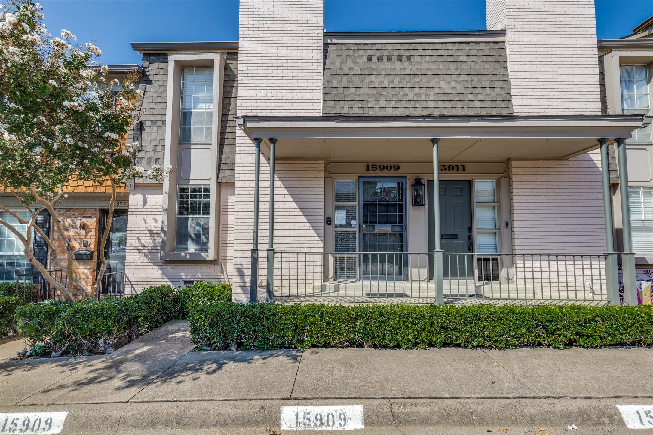 15909 Archwood Lane Dallas TX 75248