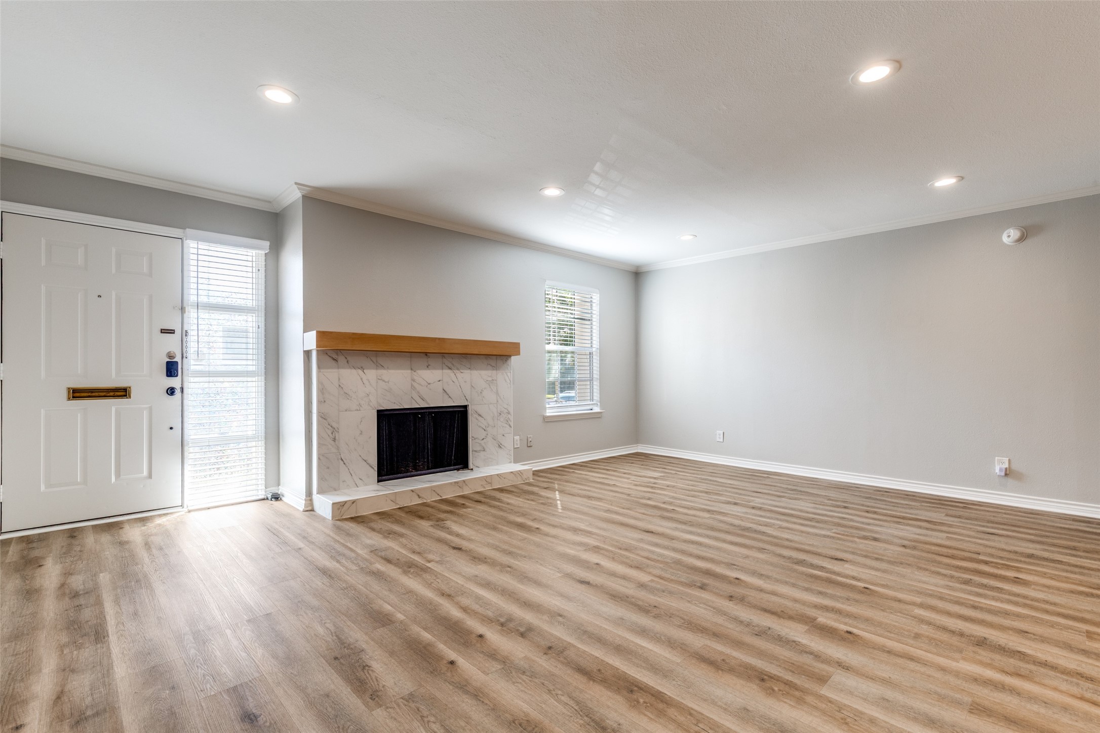 15909 Archwood Lane Dallas TX 75248