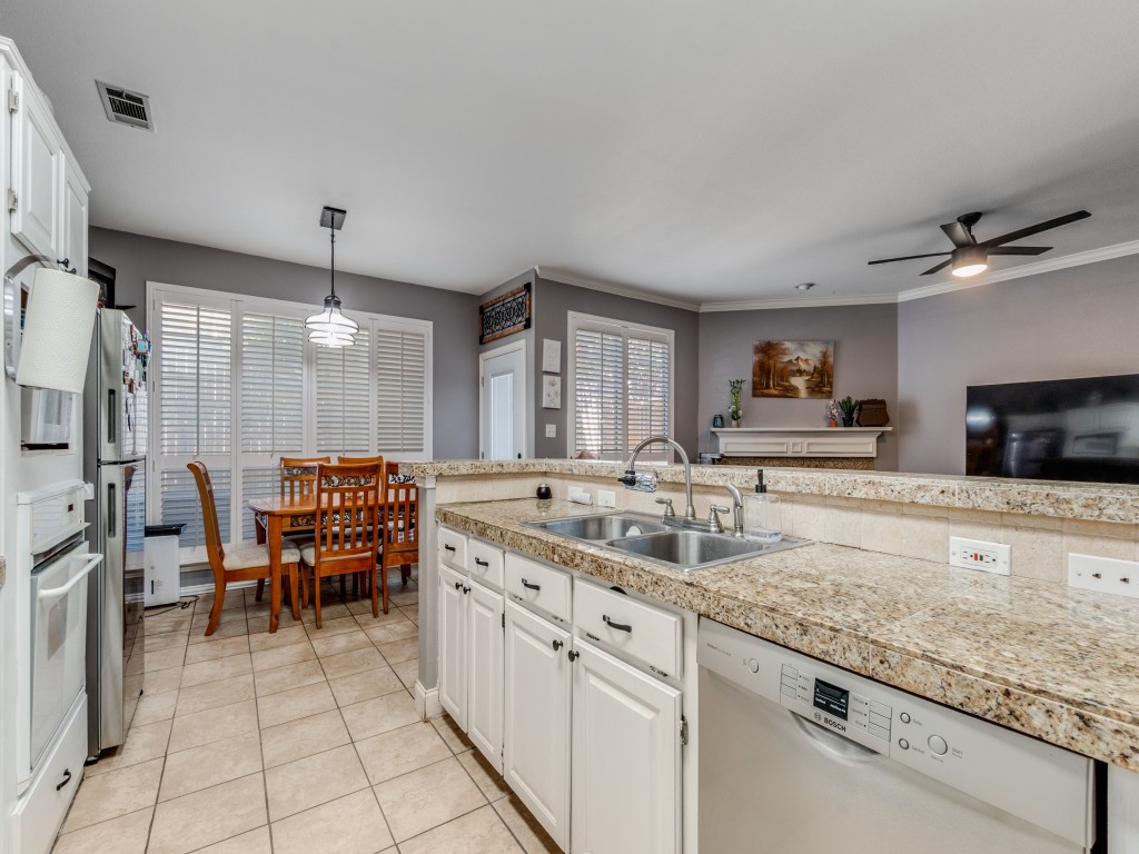 8417 Towneship Lane Dallas TX 75243