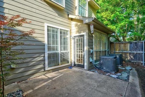 8417 Towneship Lane Dallas TX 75243