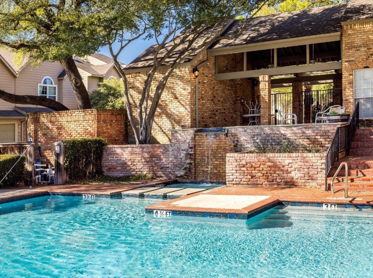 8417 Towneship Lane Dallas TX 75243