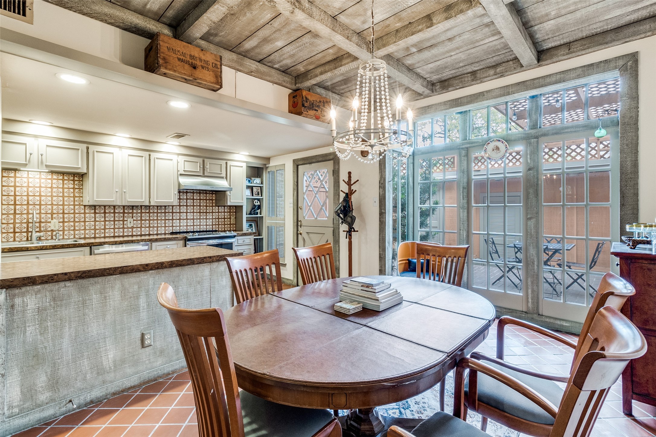 3327 Prescott Avenue Dallas TX 75219