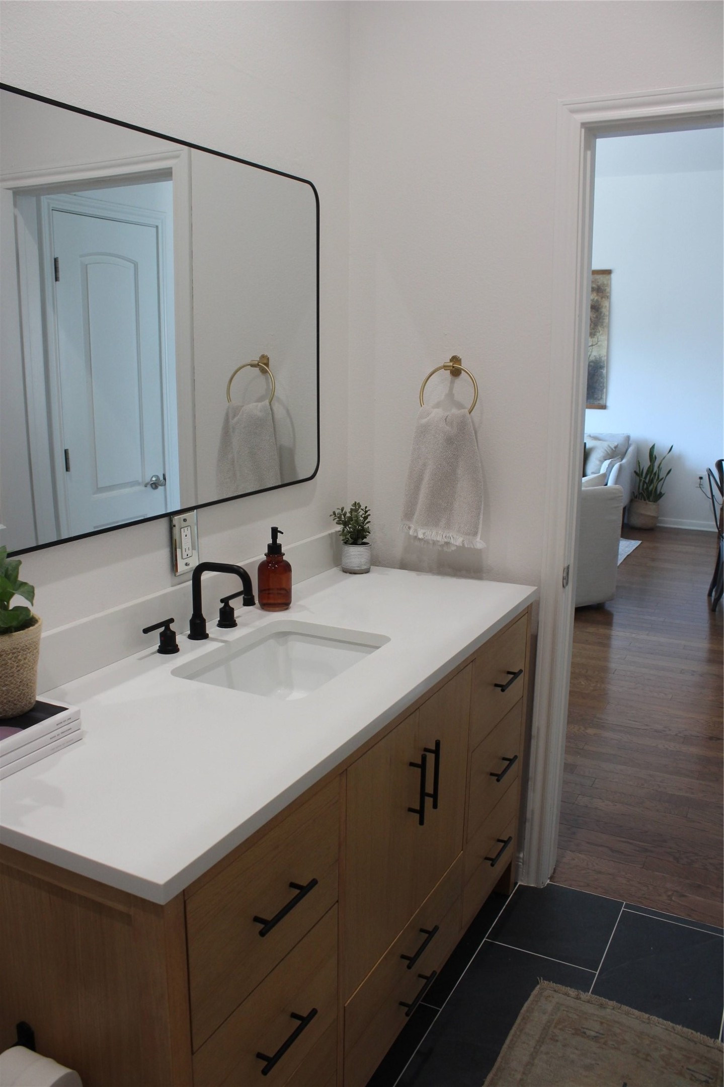 330 Austin Avenue Waco TX 76701