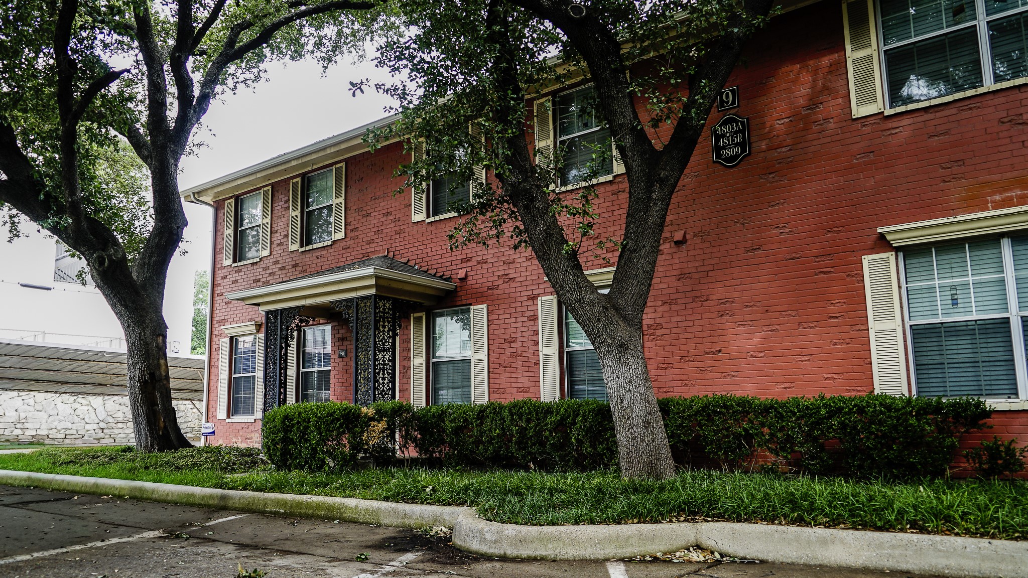 2809 Minert Street Dallas TX 75219