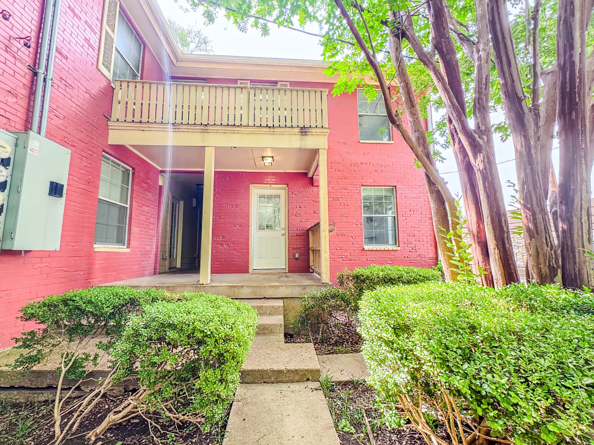 2809 Minert Street Dallas TX 75219