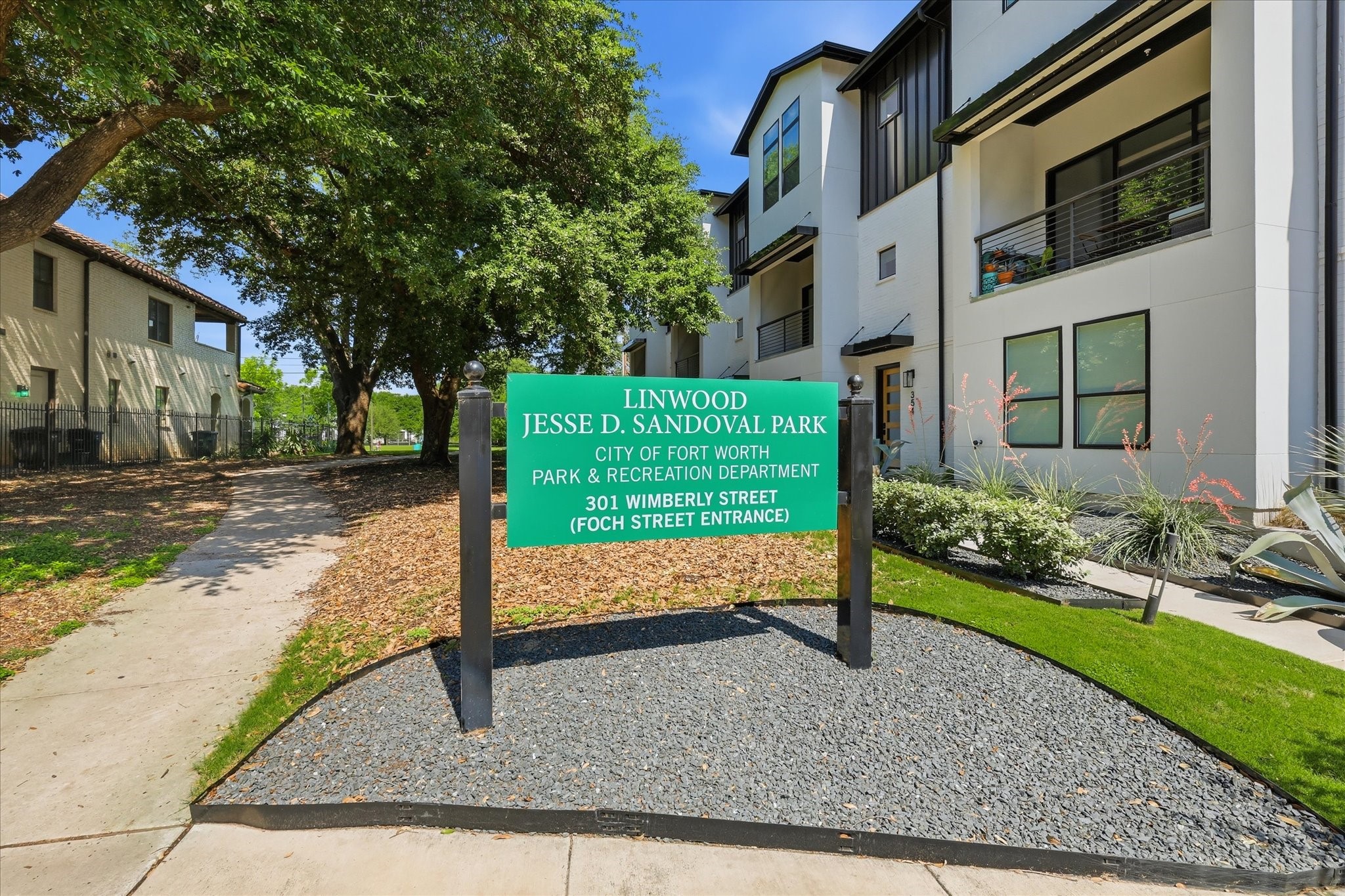 354 Foch Street Fort Worth TX 76107