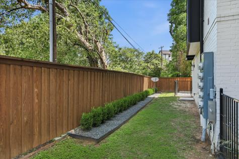 354 Foch Street Fort Worth TX 76107