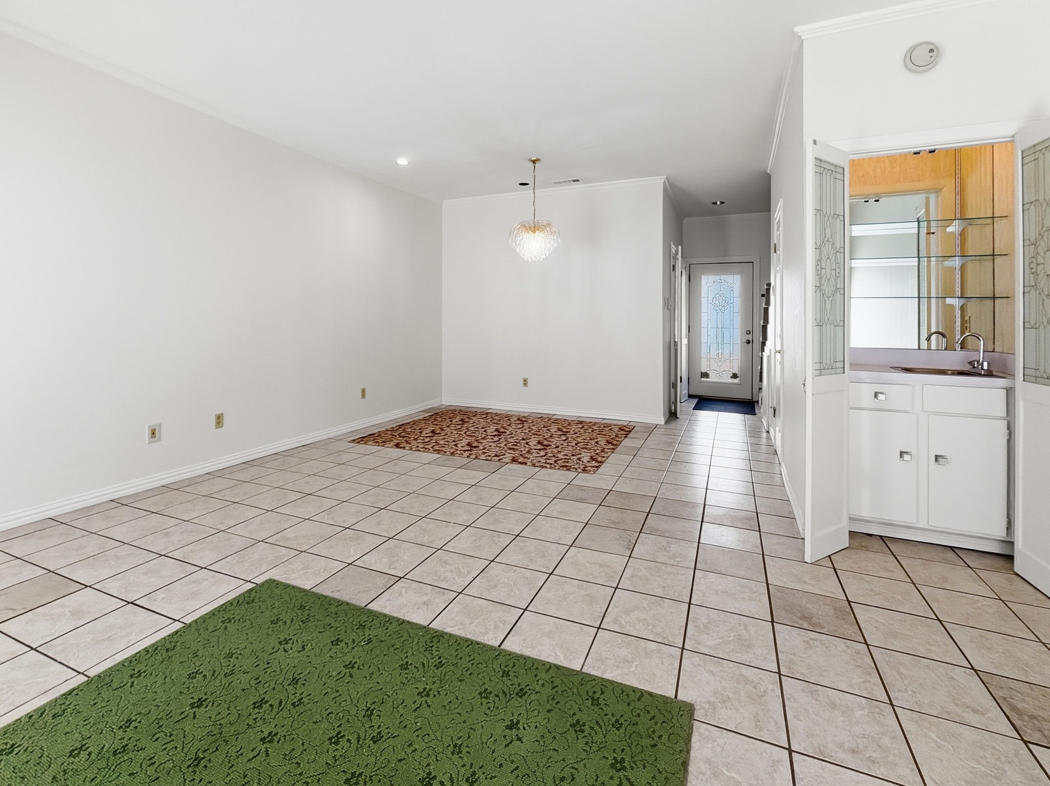 2727 Shelby Avenue Dallas TX 75219