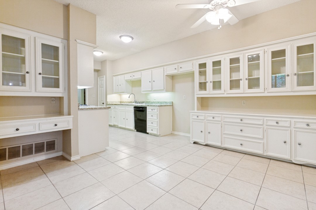 6908 Clearhaven Drive Dallas TX 75248