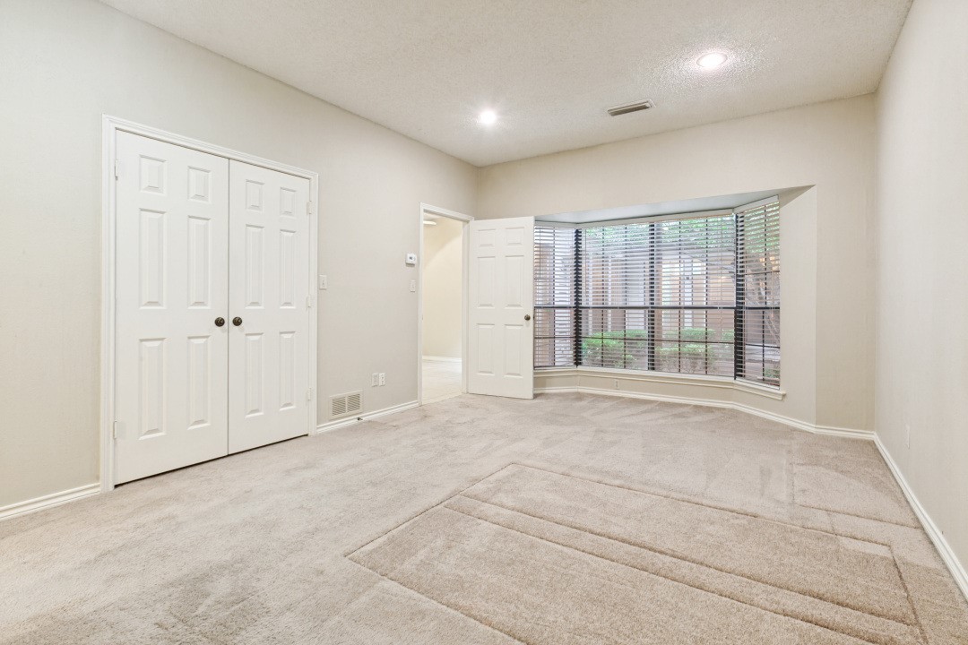 6908 Clearhaven Drive Dallas TX 75248
