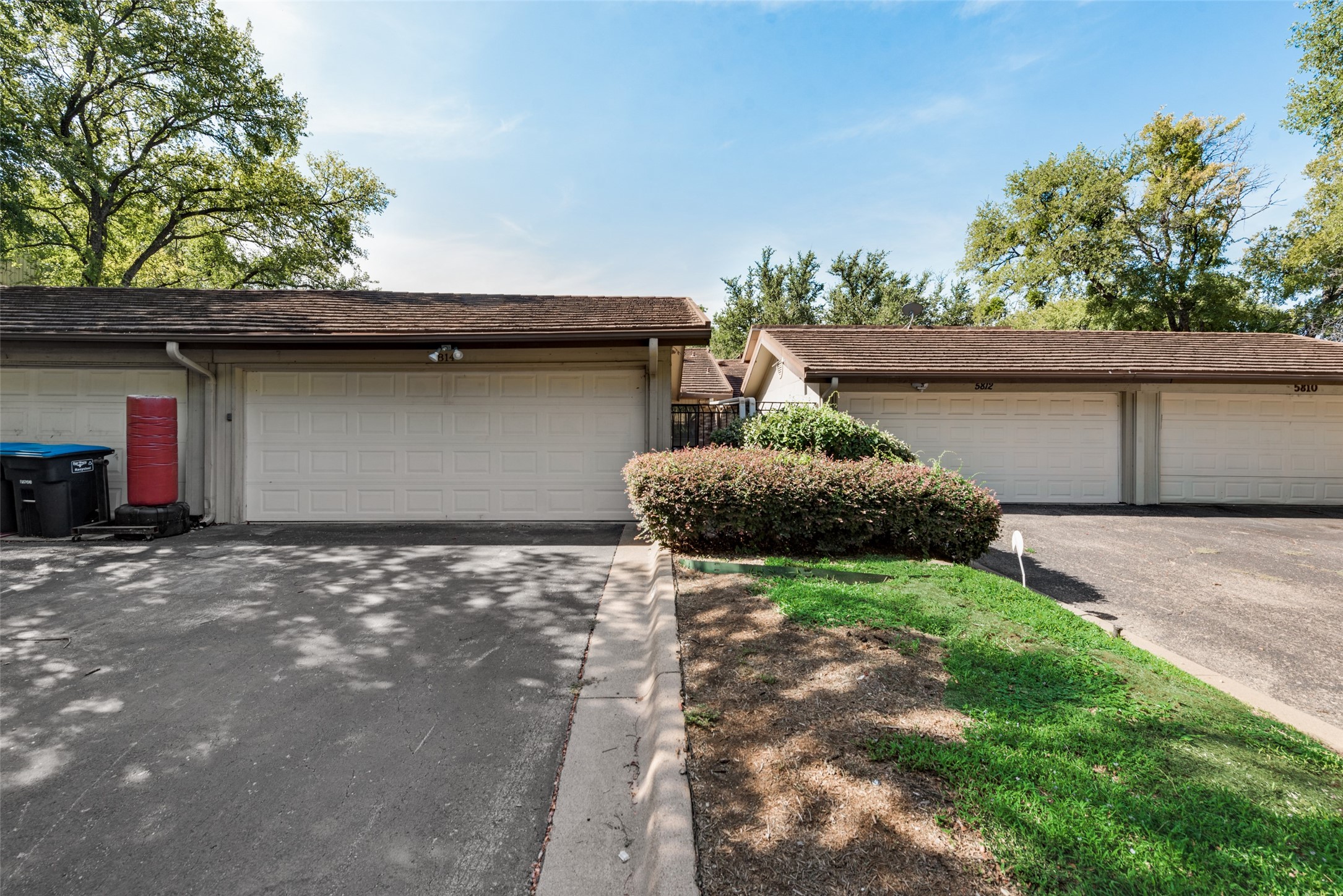 5814 Meadow Wood Lane Fort Worth TX 76112