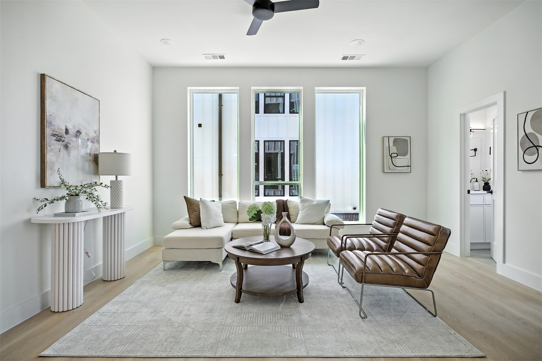 312 N Lancaster Avenue Dallas TX 75203