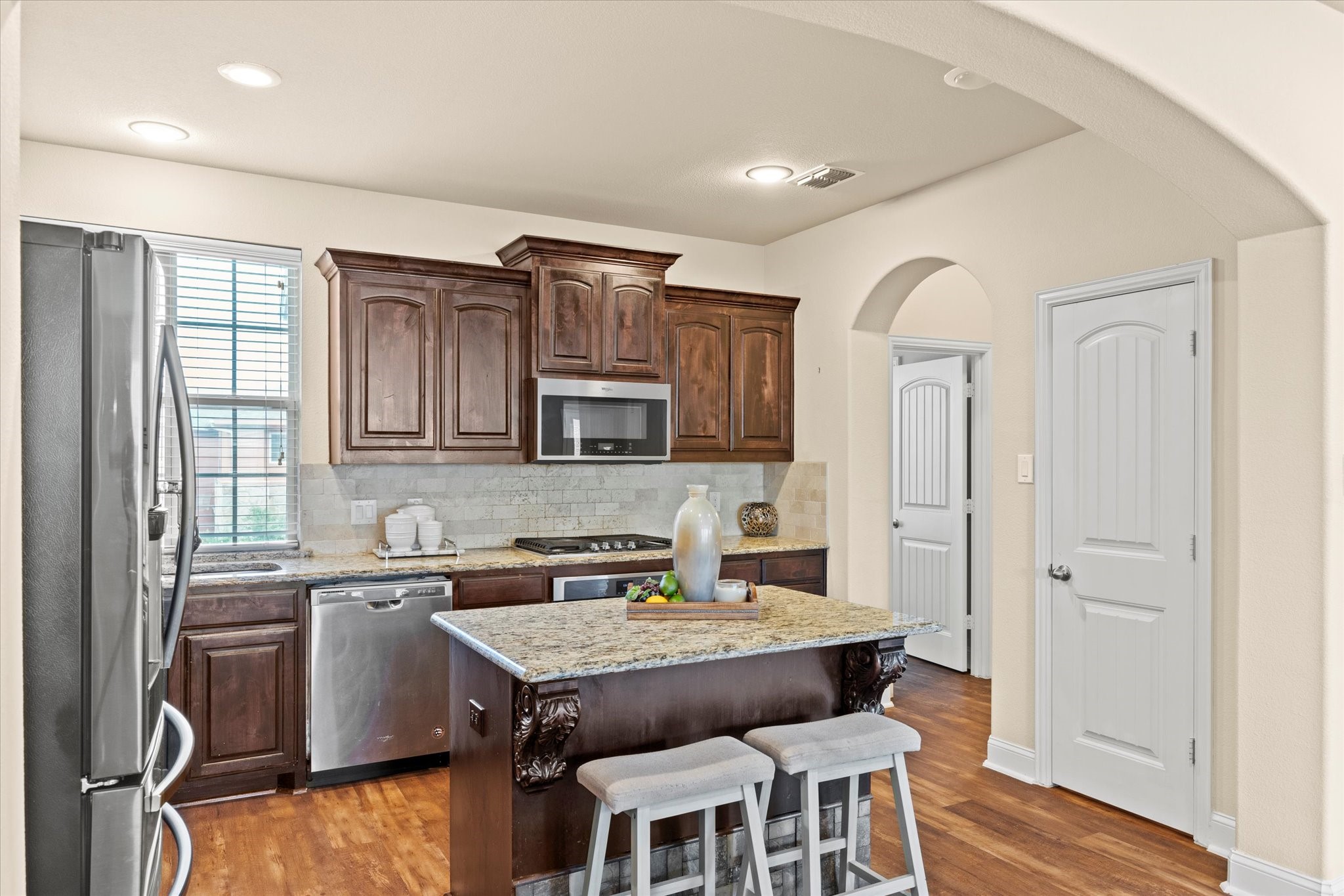 2660 Venice Drive Grand Prairie TX 75054
