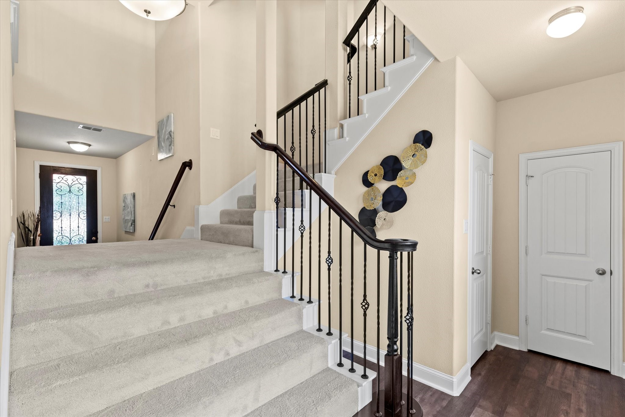 2660 Venice Drive Grand Prairie TX 75054