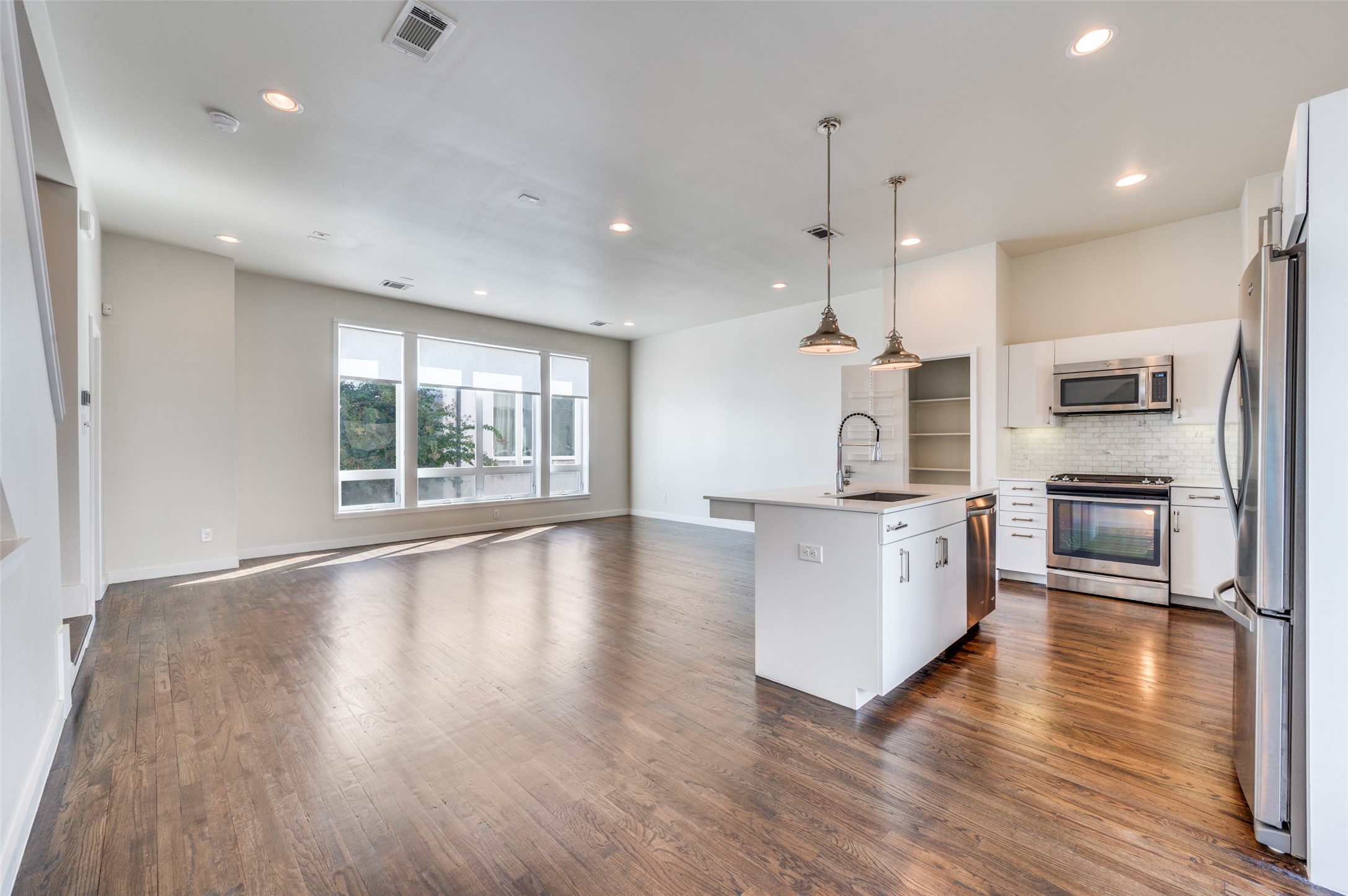 4929 Kilroy Drive Dallas TX 75204