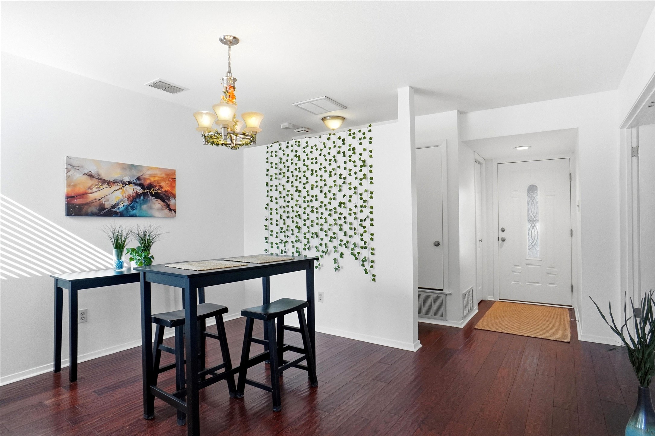 30 Park Lane Bedford TX 76021