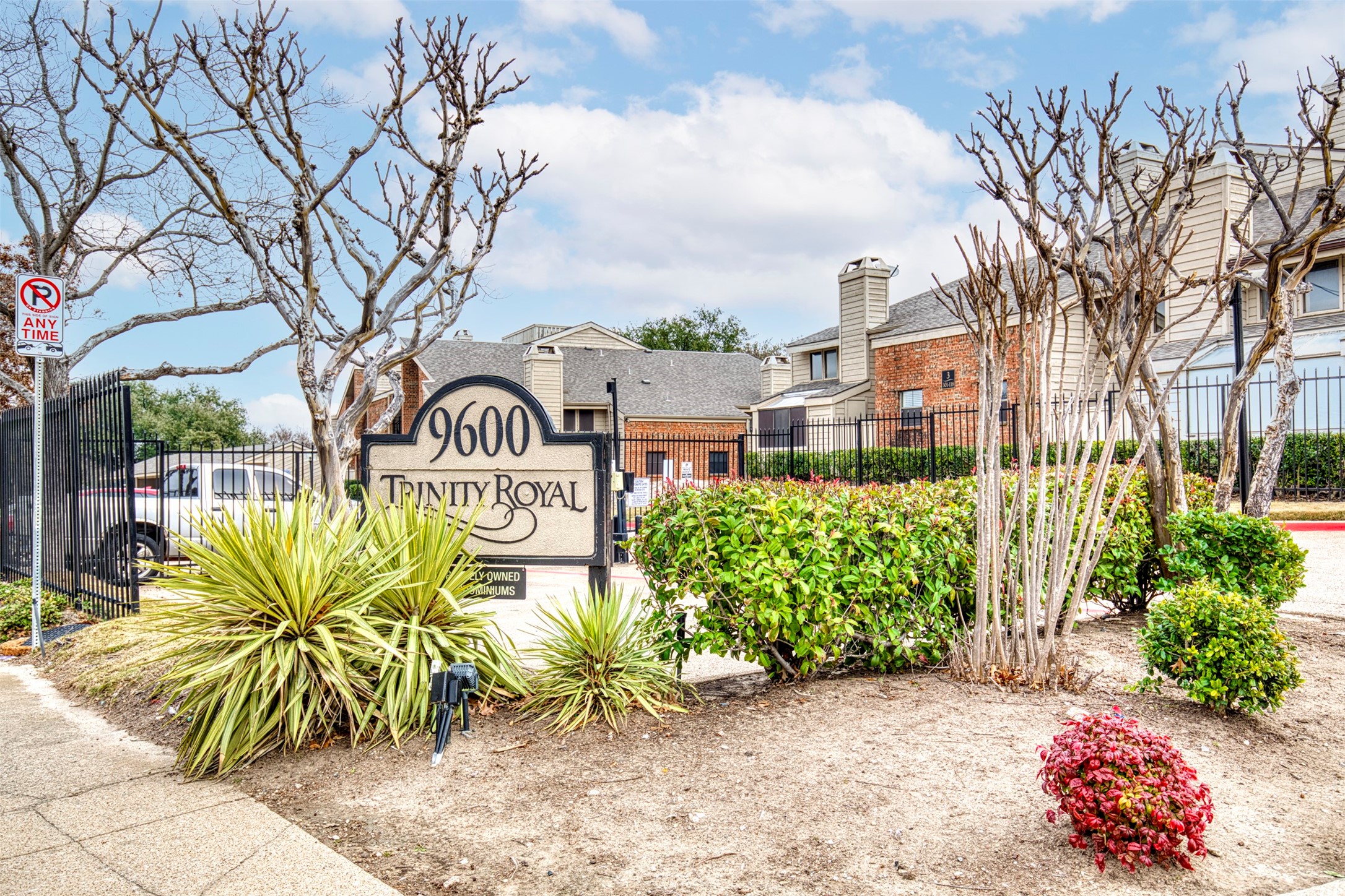 9600 Royal Lane Dallas TX 75243