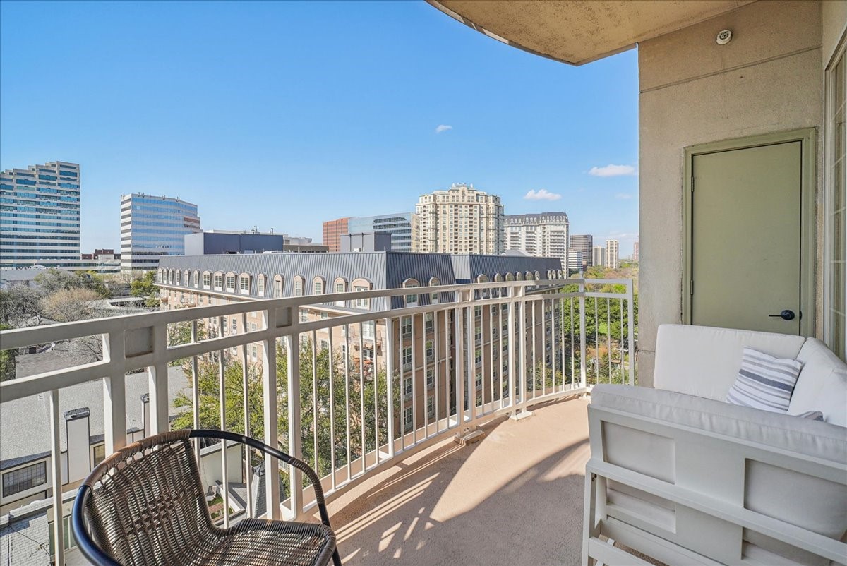 3225 Turtle Creek Boulevard Dallas TX 75219