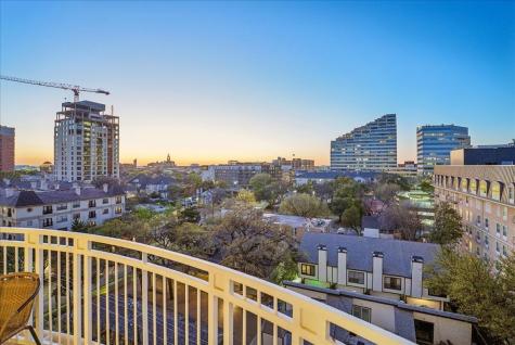 3225 Turtle Creek Boulevard Dallas TX 75219