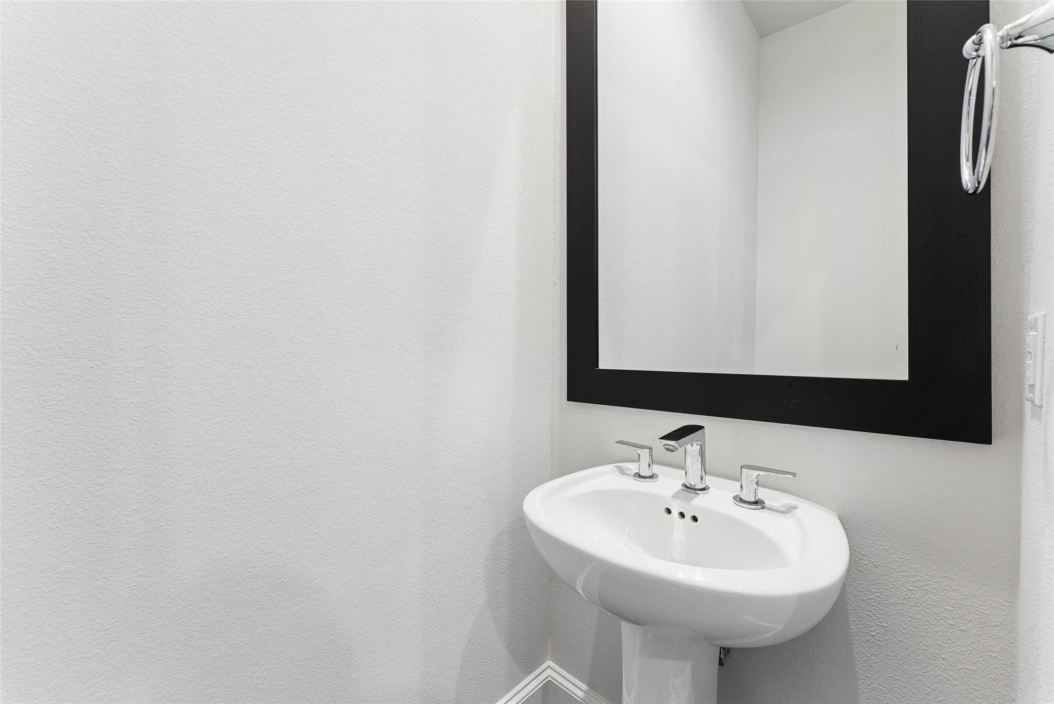 4612 New Water Lane Dallas TX 75219