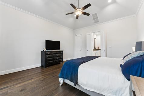 4612 New Water Lane Dallas TX 75219