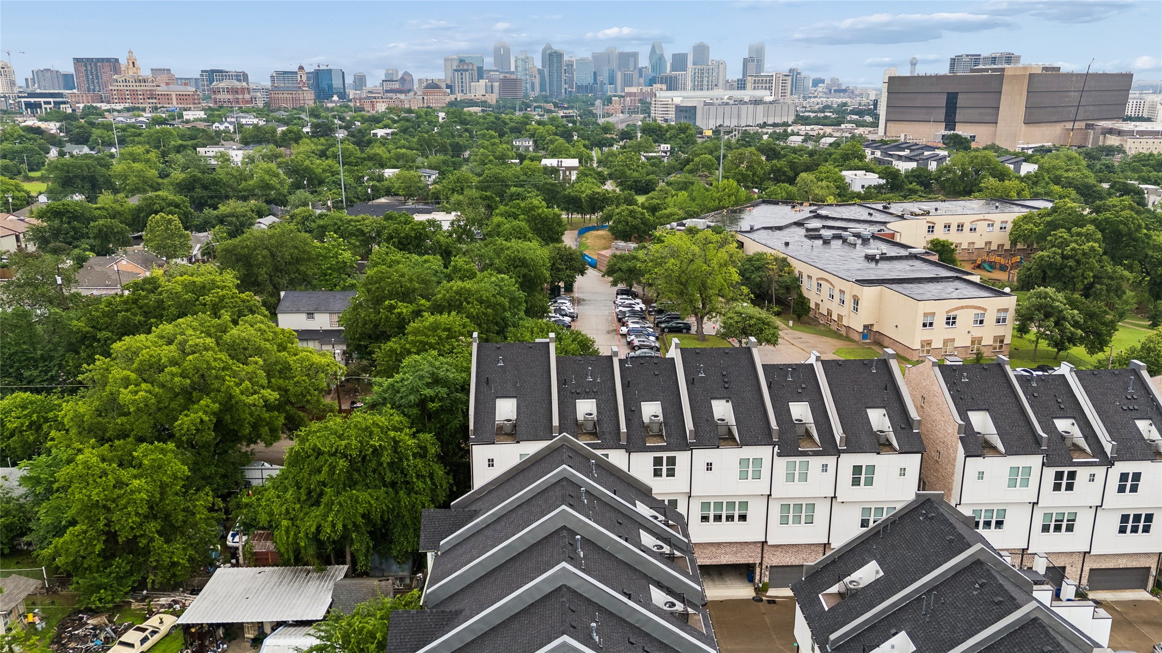 4612 New Water Lane Dallas TX 75219