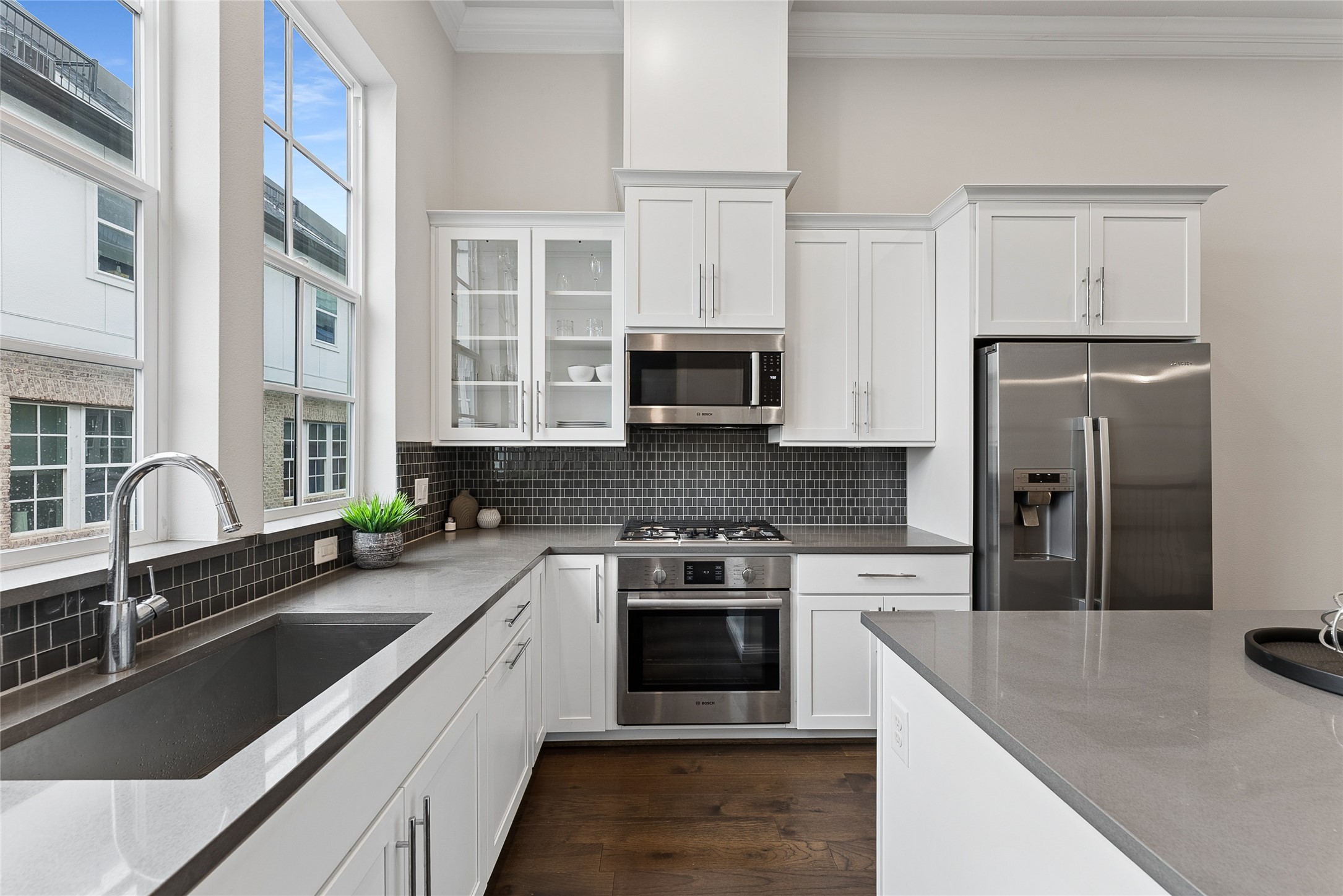 4612 New Water Lane Dallas TX 75219
