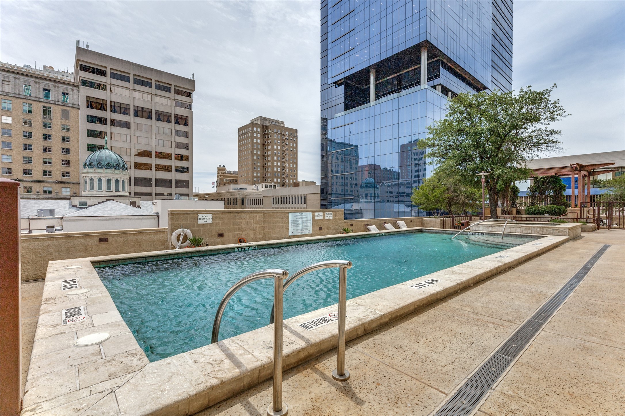 500 Throckmorton Street Fort Worth TX 76102