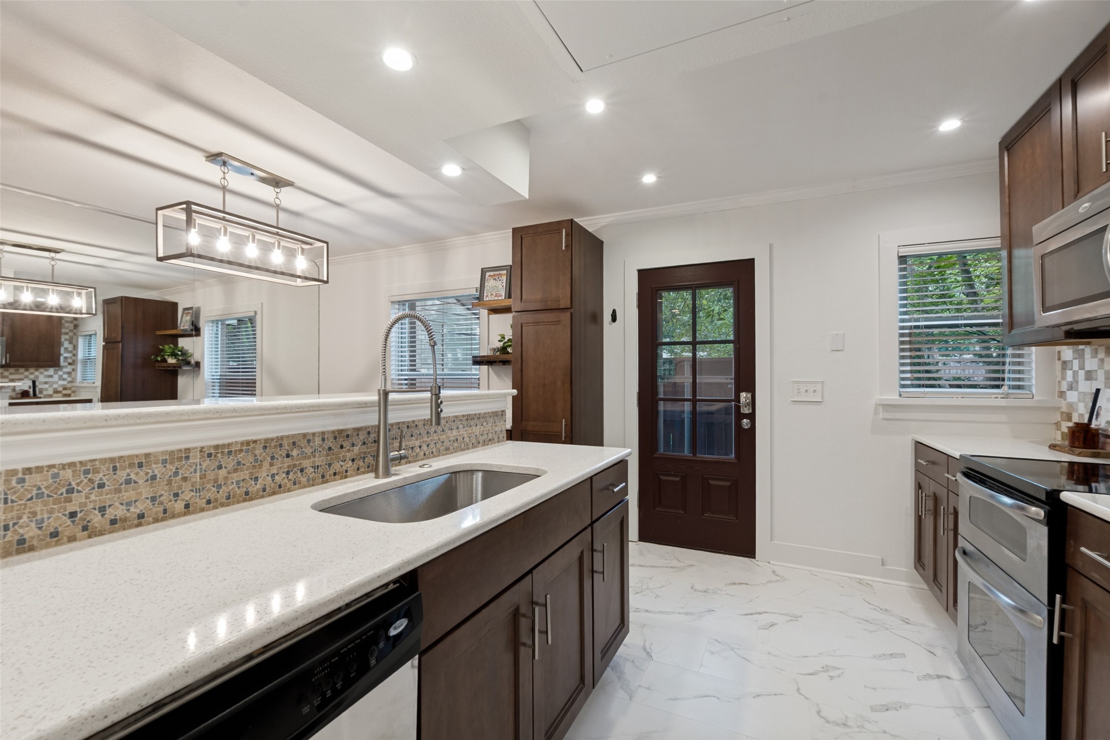 6490 Bordeaux Avenue Dallas TX 75209