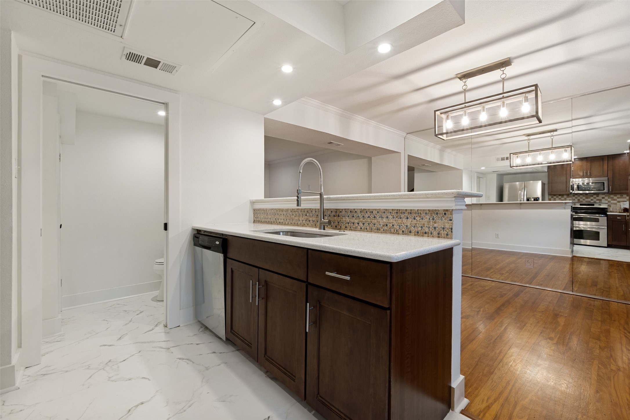 6490 Bordeaux Avenue Dallas TX 75209